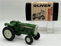 1/16 Ertl Oliver 1800 w/ Wide Front Wheels in Box