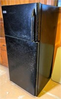 refrigerator - see description
