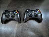 XBOX 360 Wireless Controllers (lot of 2)