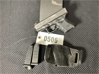 GLOCK 27 40 SMITH AND WESSON SN BUG472 WITH 2 9 RO