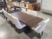 DINING TABLE W/ 8 UPHOLSTERED CHAIRS & 1 LEAF