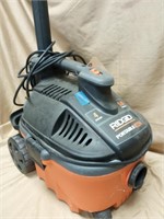 Ridgid 4 Gallon Shop Vacuum