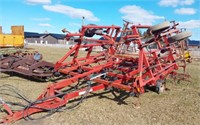 CASE INTERNATIONAL 4800 VIBRA SHANK FIELD