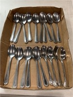 20 flatware spoons