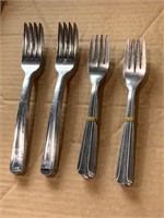 Flatware 18 forks, 24 salad forks