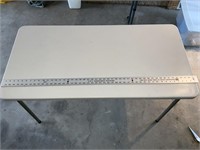 2’ x 4’ vinyl folding table