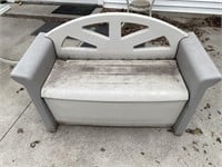 4 foot Rubbermaid plastic bench with storage