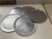 5-12 inch pizza pans