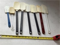 8 assorted spatulas