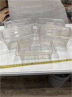 4 Cambro 6x11x6 inch and 1-6x11x4 inch food