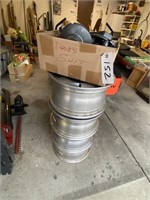 4 ALUMINUM RIMS