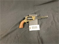 FLLIPIETTA 44 CAL BLACK POWDER PISTOL, BRASS FRAME