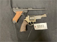 GONHER NUMBER 6067 CAP GUN, DENIX MODEL LUGAR 1915