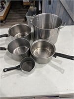 Different size pots