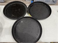 3 18” deep dish pizza pans