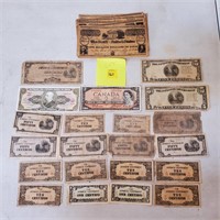Japanese Money & Replica USA Paper Currency Lot