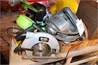 Assorted power tools
