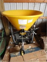 Frontier SS2067B  3 point fertilizer spreader