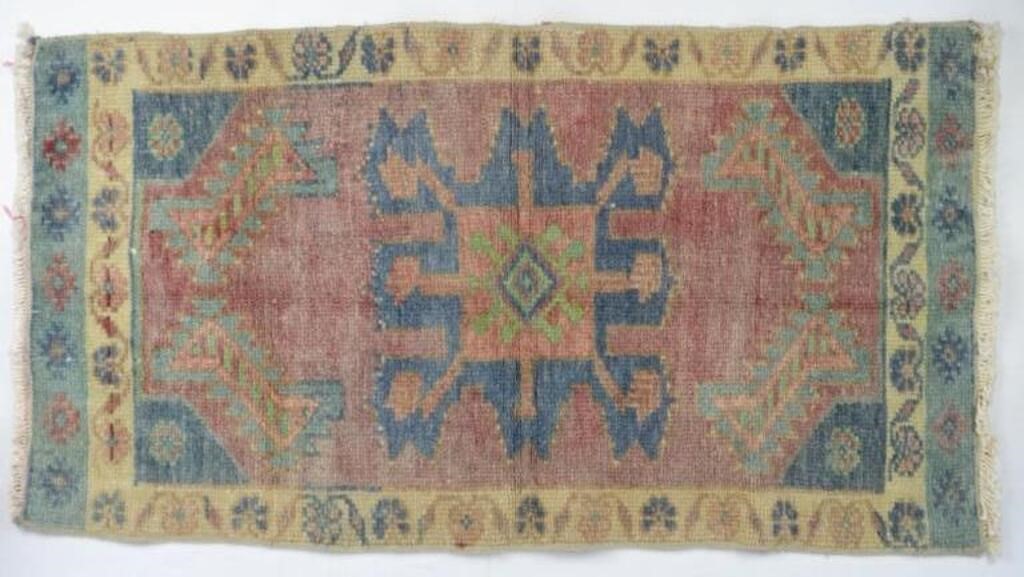 ANTIQUE / VINTAGE ORIENTAL CARPET RUG MAT