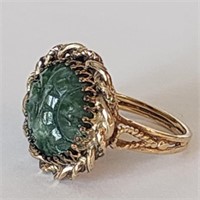 Vintage 14K Gold & Carved Green Stone Ring