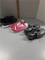 womens shoes - sizes as shown