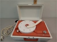 General Electric vinyl record player (turns on &