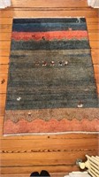 Nice heavy wool decorative carpet rug, with five