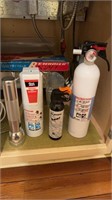 Two fire extinguishers, one mag, light,