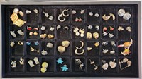 Lot of Costume Jewelry Ladies Earrings