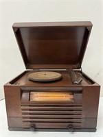 Vintage Philco Tube Record Player