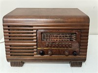 1941 Philco 41 WW2 Tuner Tube Tabletop Radio