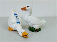 (2) Vintage Ceramic Ducks