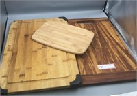 3X WOODEN CUTTING BOARDS