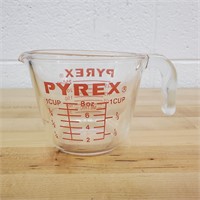 Pyrex Glass Measuring Cup (1Cup)