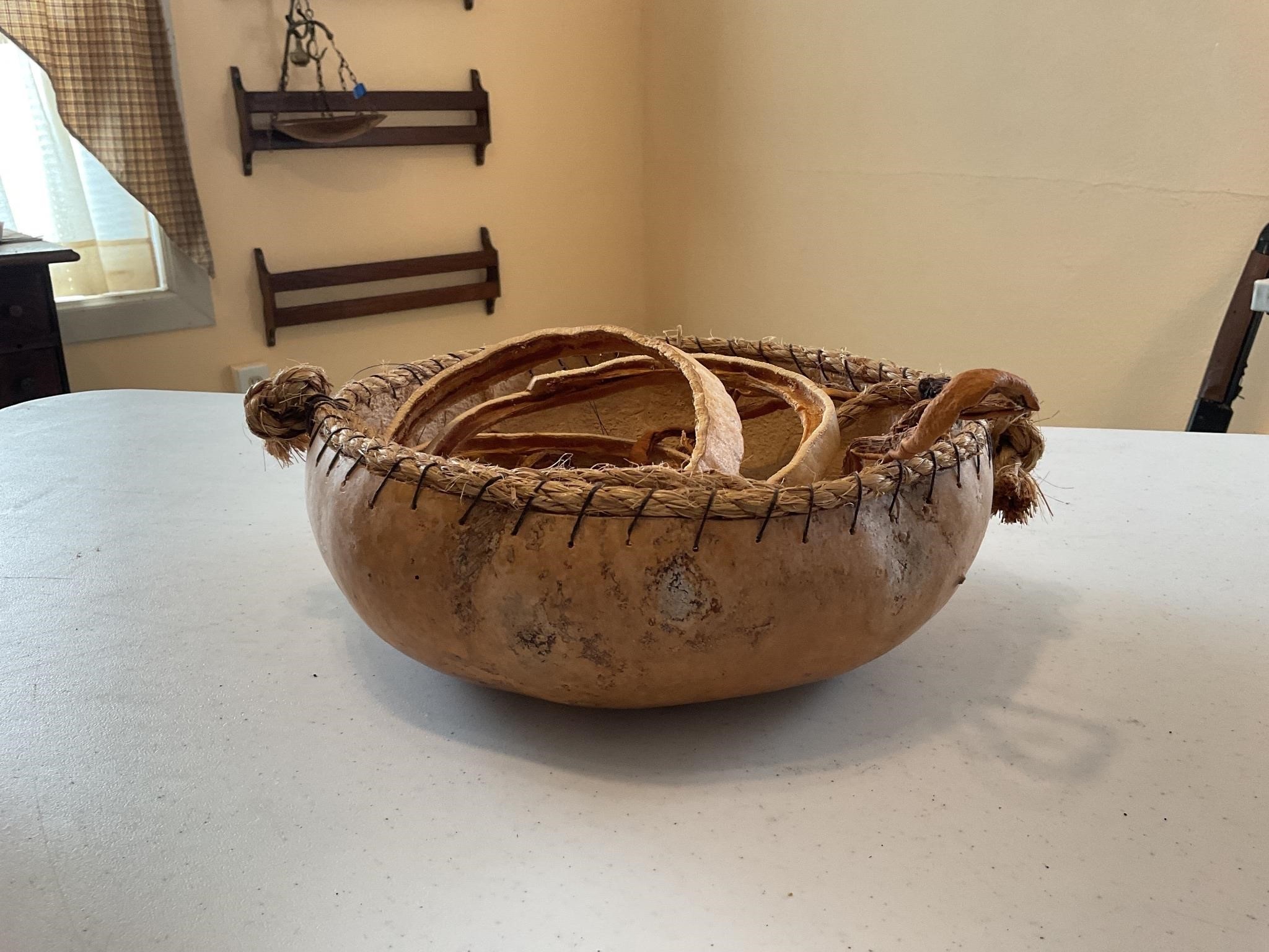 Gourd bowl