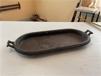 Antique cast iron skillet/ griddle