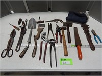 Pliers, hammers, tin snips, wrenches and other ass