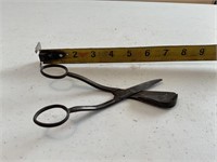 Antique wick snuffer scissors