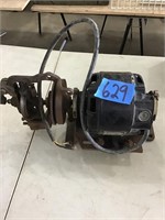 ELECTRIC MOTOR WITH CLUTCH ASSEMBLY