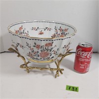 Large bowl with stand (10" wide)