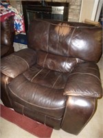 Extra Wide Rolled Arm Rocker Recliner