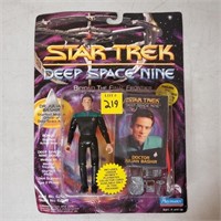 1993 Star Trek Deep Space Nin Dr. Julian Bashir