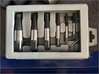 HFS(R) 8 Piece Easy Out Screw Bolt Extractor Set