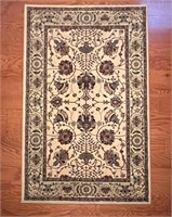 SPHINX "ARIANA" COLLECTION 4' X 6' AREA RUG