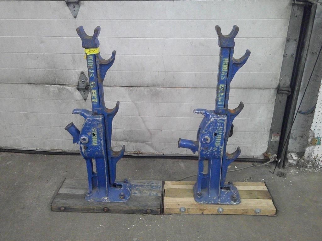 Duff-Norton co. reel jacks