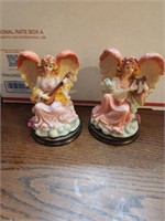 2 angel figures