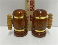 Sault Ste Marie Vtg Salt & Pepper Shaker