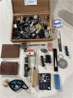 Cigar box of miscellaneous items