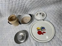 Assorted enamel, and kitchen items