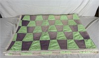 Green Ombre pattern quilt